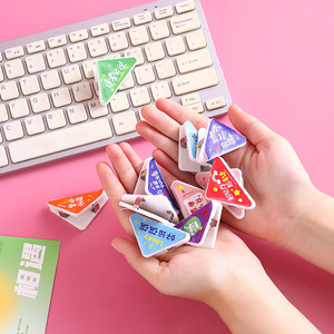 Exhibition New Motivational Triangle <b>Clips</b> Plastic Corner Memo <b>Clip</b> For Students Exam Paper Storage - Product Image 1