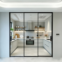 Porte coulissante en aluminium à cadre fin minimaliste, double vitrage, vue panoramique, porte coulissante en verre pour balcon