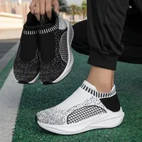 Chaussures décontractées pour femmes en tricot volant, OEM ODM, couleur personnalisée, légères, durables, antidérapantes, amortissantes, baskets athlétiques