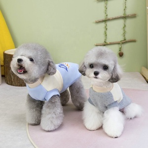 Maglia da Calcio Casual a Due Zampe per Cani e <span class=keywords><strong>Gatti</strong></span>, <span class=keywords><strong>Felpa</strong></span> per Animali Domestici <span class=keywords><strong>con</strong></span> Anello per Guinzaglio - Product Image 4