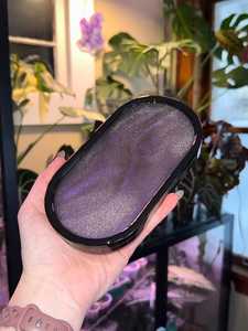 Bandeja de Resina Premium Diseñada con Acabado Artístico Hecho a Mano que Ofrece una Presentación Elegante para Servir Aperitivos y Bebidas - Product Image 4