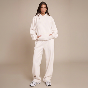 Conjunto de Sudadera Oversize y Pantalones Jogger de Pierna Ancha para Mujer al por Mayor - Ropa Casual de Dos Piezas para Descansar - Product Image 1