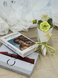 Bouquet <span class=keywords><strong>di</strong></span> <span class=keywords><strong>Rose</strong></span> Verdi all'Uncinetto Fatto a Mano, Fiore Lavorato a Maglia con Stelo Singolo, Rosa Artificiale Eterna per Decorazioni Domestiche - Product Image 4