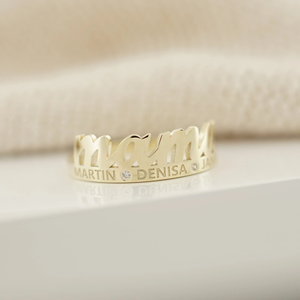 Anello Mama in Acciaio Inossidabile Placcato Oro 14K Jietao, Personalizzabile con Nomi Incisi e Zirconia Cubica, Gioiello Personalizzato per Mamma - Product Image 2