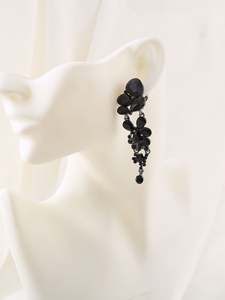 ต่างหูคริสตัลรูปดอกไม้สีดำสำหรับผู้หญิง ต่างหูยาวแบบห้อยสำหรับงานแต่งงาน ต่างหูเจ้าสาวแฟชั่น - Product Image 5