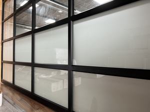 Puerta de garaje de vidrio Individual Doble usa puerta de garaje de aluminio casa moderna puerta de garaje - Product Image 4