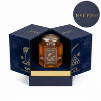 Boîte cadeau rigide carrée rouge écologique avec laminage mat pour l'emballage de miel biologique en boutique, avec insert en mousse personnalisable