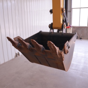 Mini-excavatrice sur chenilles de 4 tonnes avec moteur diesel et composants Hengli, garantie 1 an, excavatrice compacte pour travaux lourds - Product Image 6