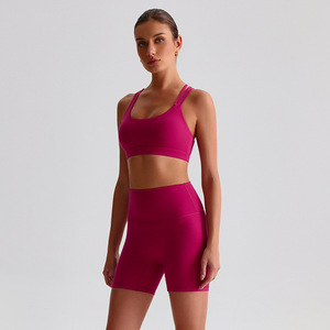 Ensemble 2 pièces pour l'entraînement et le yoga Tenues de gymnastique Tenues de <span class=keywords><strong>sport</strong></span> Soutien-gorge de yoga à séchage rapide <span class=keywords><strong>Short</strong></span> de course Tenues de fitness souples pour femmes - Product Image 3