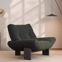 Fauteuil simple rétro minimaliste italien, fauteuil design pour salon, fauteuil de qualité supérieure adapté à la chambre à coucher, à l'hôtel