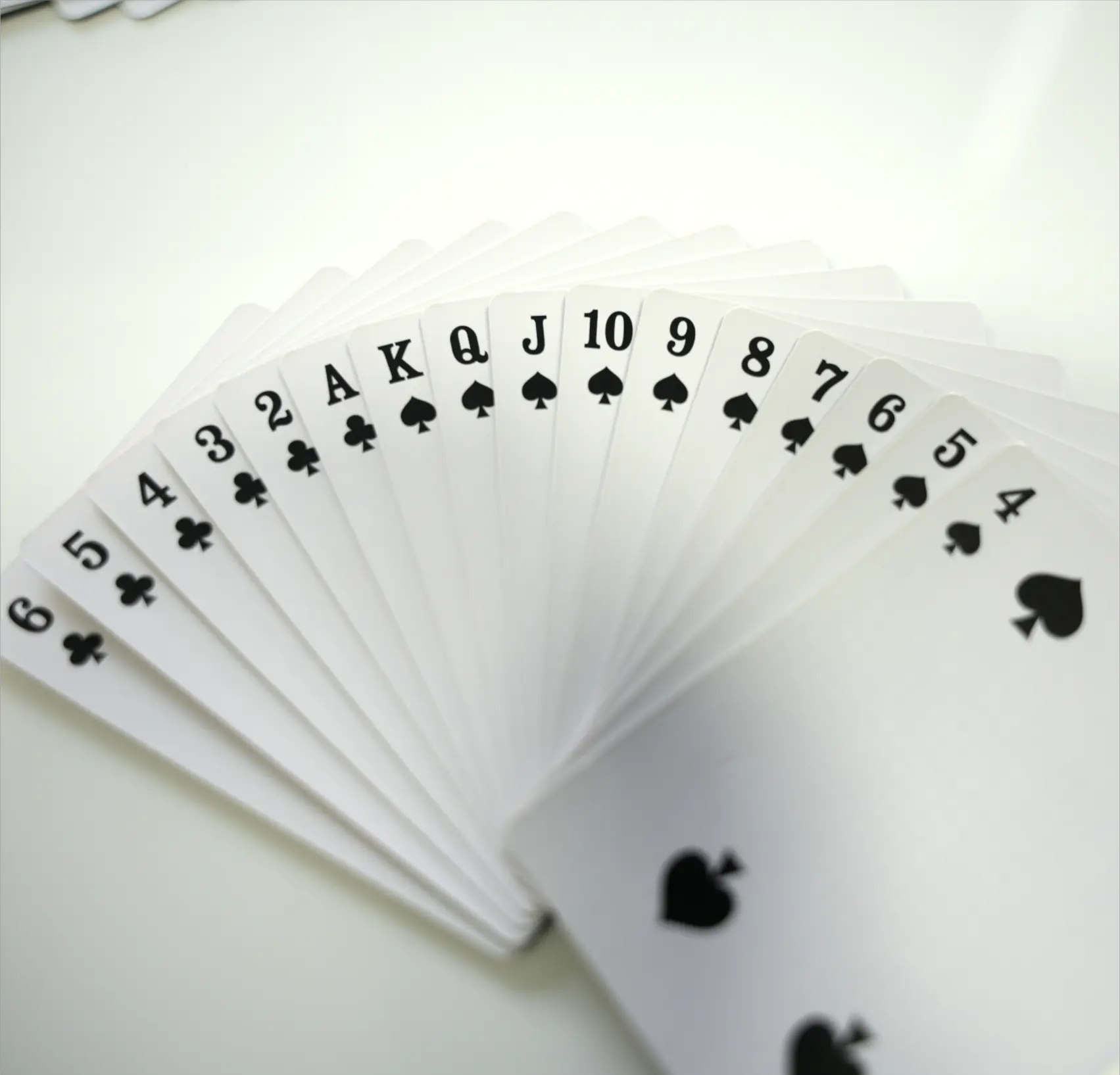 Carta stampata in plastica impermeabile nuda gioco di carte da gioco tedesco Logo personalizzato