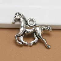 Hayvan at şekli DIY yapımı antika gümüş çinko alaşım Charm kolye takı aksesuarları bulma