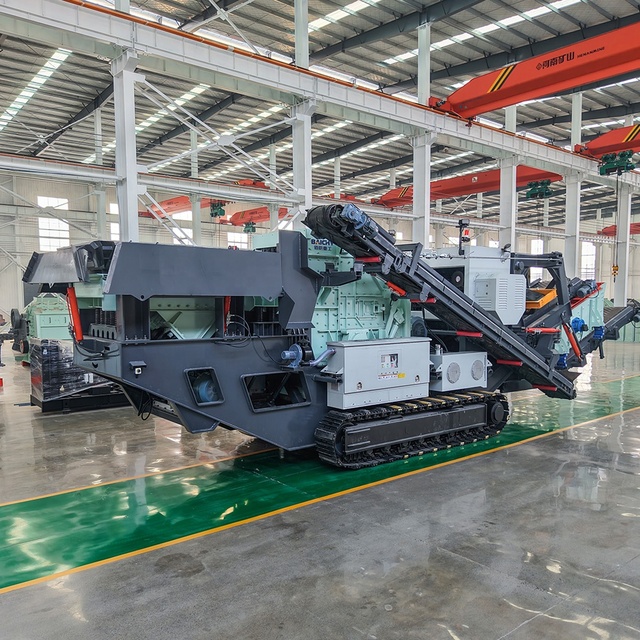 Gold Ore Crawler Impact Mining Crusher Combined Crushing and Screening Machine Tracked Mobile Impact Stone Crushing Plant