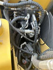 รถขุดไฮดรอลิกขนาดเล็ก Komatsu PC70/PC75UR มือสอง 6-7 ตัน เครื่องยนต์ Cummins สภาพดีเยี่ยม โครงสร้างกะทัดรัด ใช้งานง่าย - Product Image 5