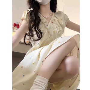 French Retro Puff Sleeve V-Neck Floral <b>Dress</b> <b>Elastic</b> Waist Breathable Daily Casual Maxi <b>Dress</b> For Women - Product Image 1