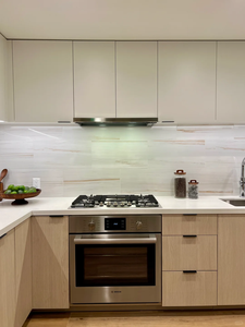 Meubles de <span class=keywords><strong>cuisine</strong></span> en bois clair, armoire haute avec <span class=keywords><strong>four</strong></span> encastré, ensemble modulaire en L, meubles de <span class=keywords><strong>cuisine</strong></span> sur mesure - Product Image 3