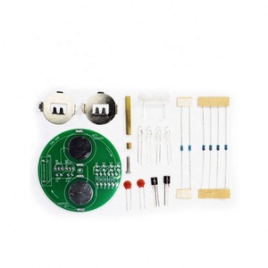 Kit Electrónico DIY: Linterna Giratoria LED con Componentes en Línea para Soldadura DIY (Sin Batería) - Product Image 1