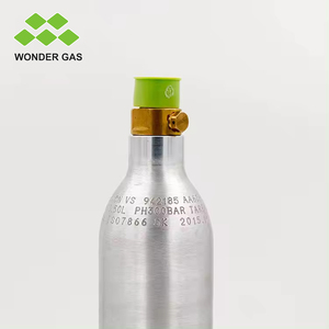 0.6L <span class=keywords><strong>Soda</strong></span> <span class=keywords><strong>Stream</strong></span> CO2 Cylindre rechargeable 425g Co2 Cylindre pour boisson <span class=keywords><strong>Soda</strong></span> Cylindre - Product Image 4