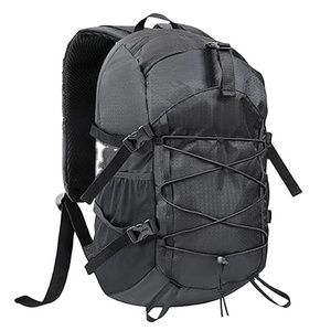 <span class=keywords><strong>Sac</strong></span> <span class=keywords><strong>à</strong></span> <span class=keywords><strong>dos</strong></span> d'<span class=keywords><strong>alpinisme</strong></span> pliable léger de <span class=keywords><strong>30</strong></span> <span class=keywords><strong>litres</strong></span> adapté au voyage et <span class=keywords><strong>à</strong></span> l'aventure d'<span class=keywords><strong>alpinisme</strong></span> en plein air épaule compacte - Product Image 1