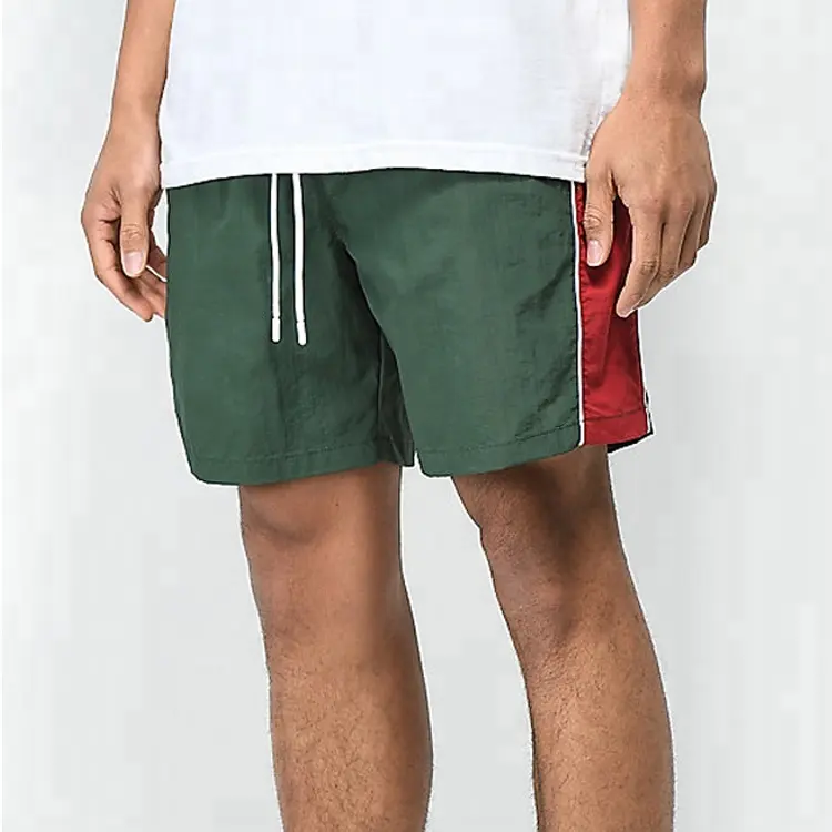 OEM שירות לבן תפר צנרת ניילון רגיל זית ירוק Custom זיעה עיצוב משלך לוח מכנסיים קצרים עם צד פס