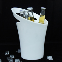 Seau à glace en plastique blanc personnalisé avec logo privé et poignée pour bar, club, seau à vin, seau à glace LED