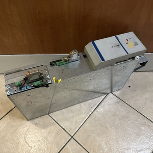 Válvula Florec R431003089 # Nuevo Controlador de Programación PLC Dedicado para Automatización Industrial, Original, en Existencia - Product Image 1