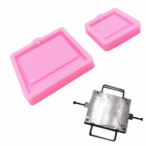 سلسلة مفاتيح عالية الجودة مخصصة قالب من السيليكون سلسلة مفاتيح سلسلة سيلكون قالب أدوات منزلية لينة - Product Image 1