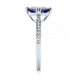 Bijoux en argent saphir bleu Bague fine en argent sterling 925 avec saphir bleu taillé en princesse - Product Image 5