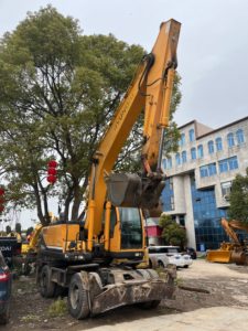 <b>Mortar</b> <b>Spray</b> <b>Machines</b> Hyundai 210w-9 2014 5000hrs Used Large Crawler Excavator for Sale Original Quality Suitable - Product Image 6