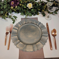 Assiette de présentation artisanale en PP motif végétal, 33 cm de diamètre, élégante et luxueuse, réutilisable pour mariage et dîner