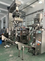 Machine d'emballage de sachets de biscuits et de petites collations Weeshine WPV160S de haute qualité avec alimentateur volumétrique