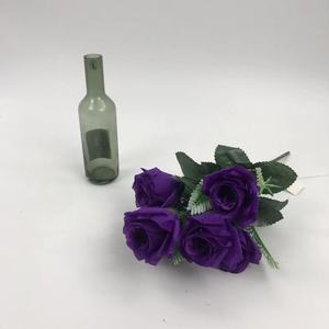Nouvelle collection de roses <span class=keywords><strong>artificielles</strong></span> en soie colorées avec de grandes feuilles vertes <span class=keywords><strong>pour</strong></span> les funérailles - Product Image 6