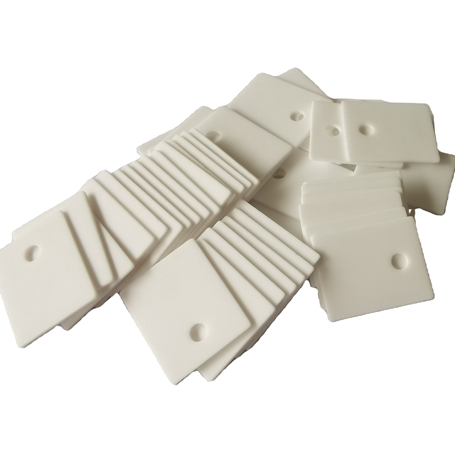 96% Aluminum Oxide Al2O3 Alumina Ceramic Plate 24W/Mk High Thermal Conductivity Insulation Pad