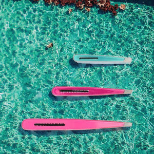 เครื่องมือดูแลคิ้วปลายเฉียงทำจากสแตนเลสสตีล - น้ำหนักเบา ทันสมัย สำหรับแต่งหน้า แบรนด์ส่วนตัว - Product Image 2