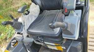 Mini excavatrice Sany SY18U d'occasion à vendre de marque chinoise avec composants du moteur et de la pompe - Product Image 5