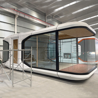 Petite maison mobile moderne de luxe de haute qualité Maison capsule spatiale préfabriquée Cadre en acier galvanisé aluminium Hôtel design industriel
