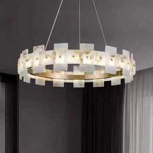 โคมไฟระย้าทรงกลมสีทองทันสมัยพร้อมโคมอะลาบาสเตอร์ แสง LED สีขาวอบอุ่น 3500K สำหรับห้องนั่งเล่น - Product Image 4