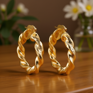 Orecchini a Cerchio Anto Mythos Placcati Oro, Design Intrecciato per Donna, Gioielli alla Moda in Lega Metallica 18K - Product Image 2