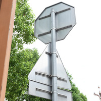 Poteau de signalisation routière personnalisable à colonne unique, origine Chongqing, pour indication routière, avertissement sur trottoir, utilisation extérieure dans les parcs et les rues
