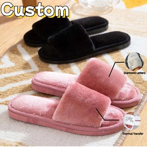 Logo personalizzato/lettere di moda da donna comode morbide <span class=keywords><strong>ciabatte</strong></span> calde in pelliccia sintetica da camera da letto scarpe da interno inverno <span class=keywords><strong>casa</strong></span> pantofole da donna - Product Image 1