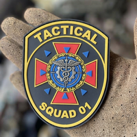 Patch PVC 3D personnalisé en relief, logo surélevé, badge en caoutchouc souple, imperméable et durable pour vestes, vêtements et tenues d'extérieur