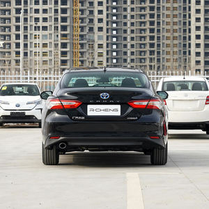 China Toyota Camry sedán usado coches usados gasolina sedán en stock barato para venta al por mayor - Product Image 3