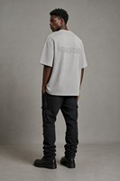 T-shirt Oversize Premium 240g Style Luxe Alternatif, Vierge, Service Personnalisé OEM/ODM, 100% Coton Filé Anneauté, Coupe Minimaliste Moderne