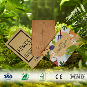 บัตรคีย์การ์ดโรงแรมไม้หรูหรา รับรองมาตรฐาน FSC ความปลอดภัยสูง 13.56Mhz ระบบควบคุมการเข้าออก บัตรห้องพักโรงแรมไม้ - Product Image 1