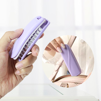 Petite brosse de poche violette, brosse de voyage pliable, peigne de massage rétractable avec miroir pour la maison