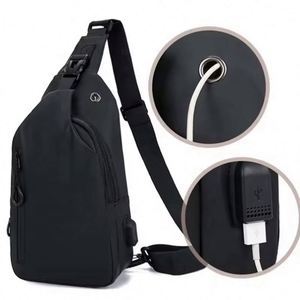Sac bandoulière de poitrine imperméable pour homme, décontracté, sportif, de voyage, avec port USB - Product Image 4