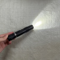 Lampe torche KT-M11 à longue durée de vie pour la patrouille de sécurité, les contrôles nocturnes communautaires
