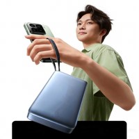 UGREEN Batterie externe 20000mAh avec câble intégré, charge rapide PD 67W pour smartphones, tablettes et ordinateurs portables PB556