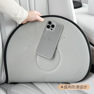 Coussin de siège de voiture rotatif à 360 degrés en cuir PU, rond, universel, adapté à toutes les saisons - Product Image 3