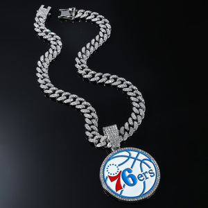 Colgante de Baloncesto Personalizado de los Philadelphia 76ers, con Cristales de Imitación y Cadena Cubana Chapada en Oro de 14K, Joyería Hip Hop - Product Image 4